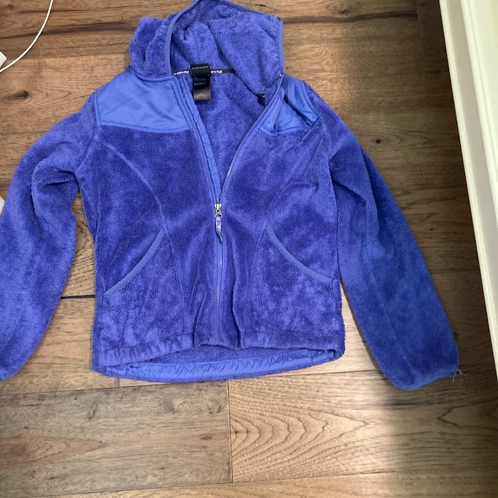Purple north face jacket 14/16 yrs